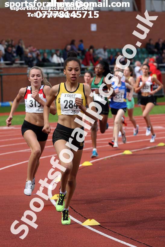 Girls under-15s 800 metres, Northern Under-17s/U-15s and U13s Champs, Leigh Sports Village, Leigh. Photo: David T. Hewitson/Sports for All Pics